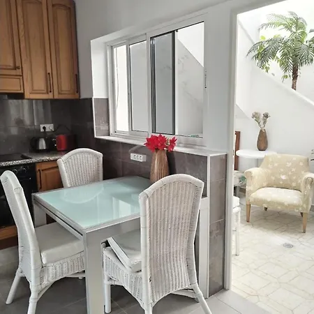 Apartment House At Sunny Tenerife Arona (Tenerife)